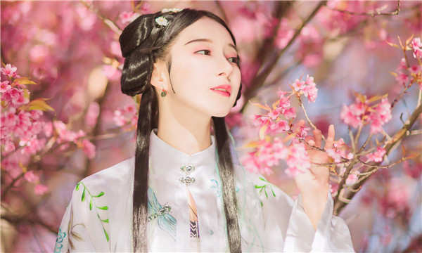 尖峰镇供卵试管婴儿：助您实现家庭梦想的科学方案